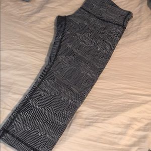 Lululemon crop leggings
